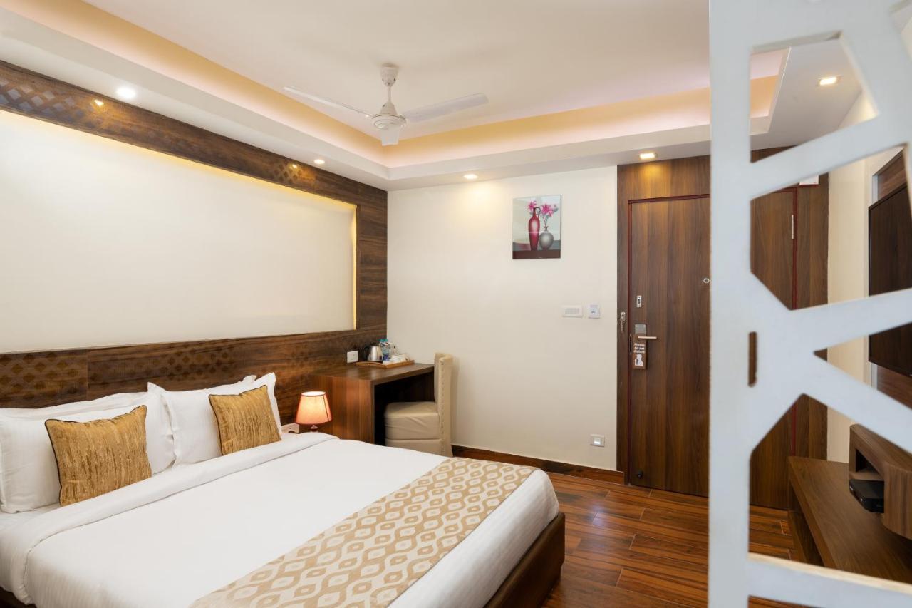 Cygnett Style Tania'S Hotel Siliguri Bagian luar foto